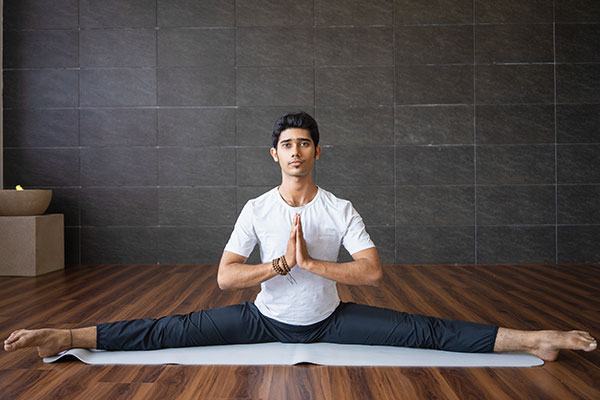 yoga instructor kolkata